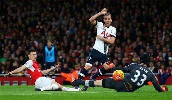 进攻出现短 进攻出现短